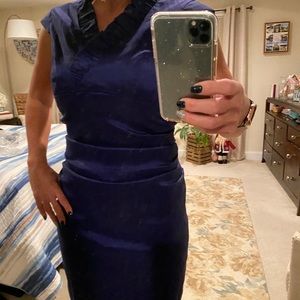 Beautiful blue dress!!